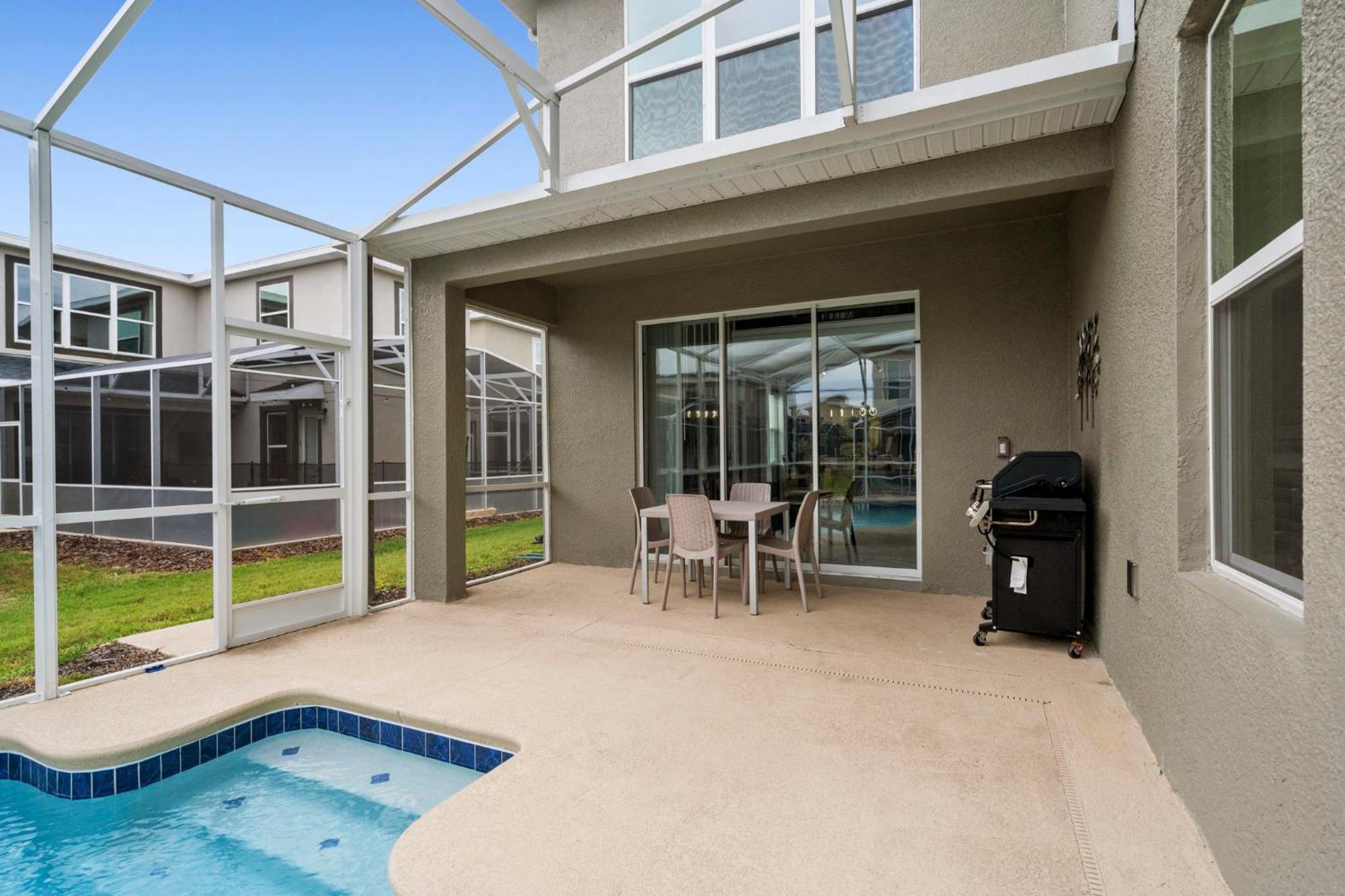 Holiday home Gorgeous 5 Bd W Private Pool Next To